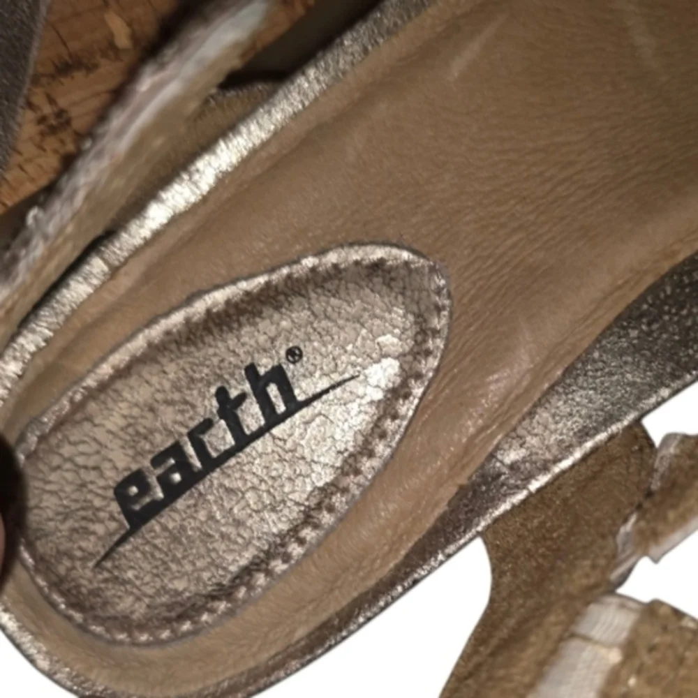 Earth gleaming sophistication